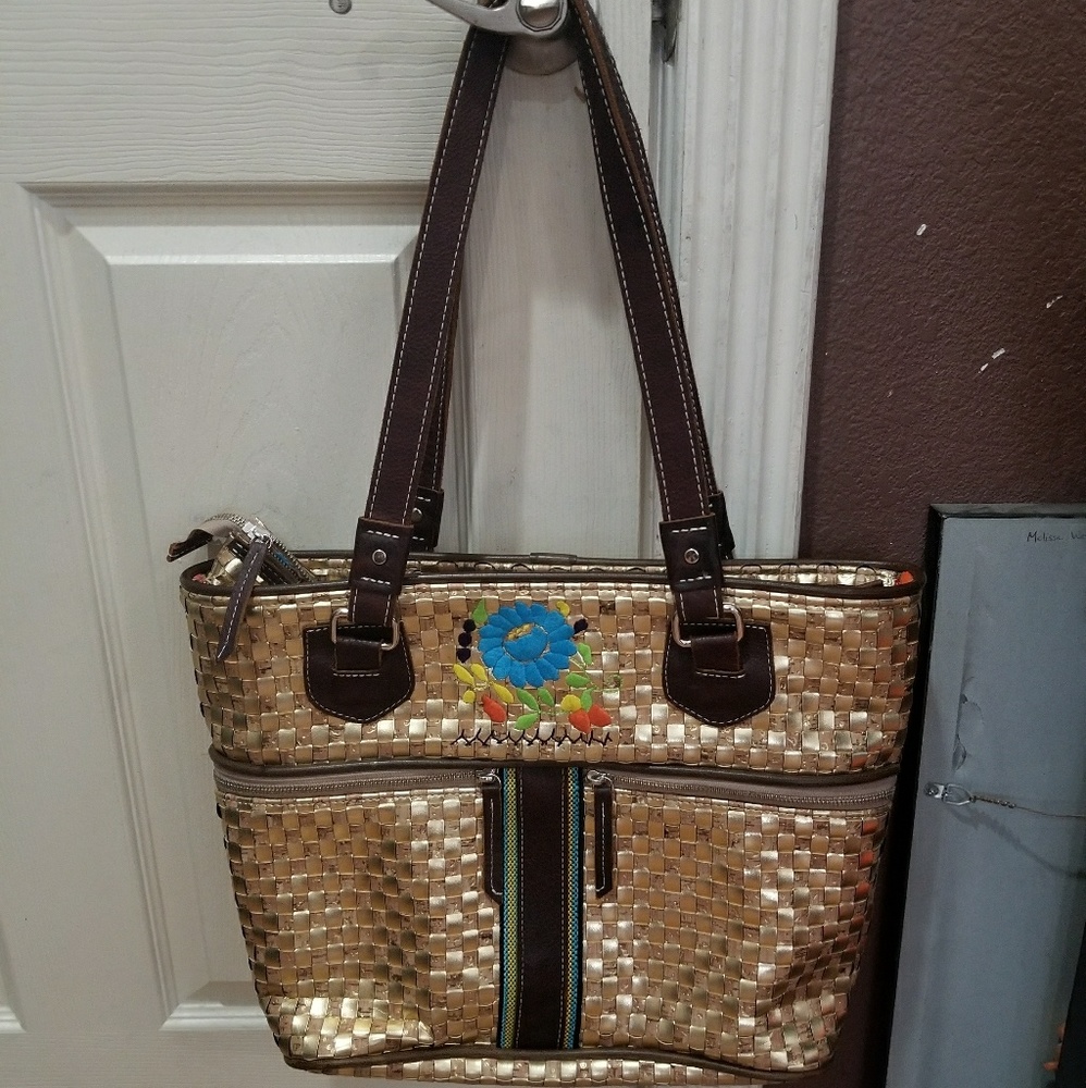 Consuela Classic Tote